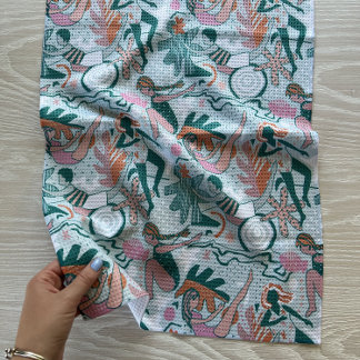 Kitchen Towel: Underwater Swimming Towel