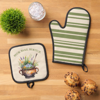 Kitchen Witch Brew Bake Bewitch Cottagecore Green Oven Mitt & Pot Holder Set