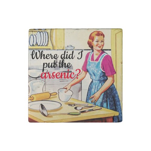 Kitsch 1950s Vintage Murderous Housewife Stone Magnet