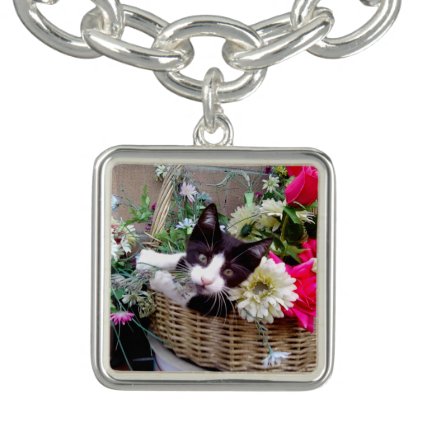 Kitten in a Basket Bracelet