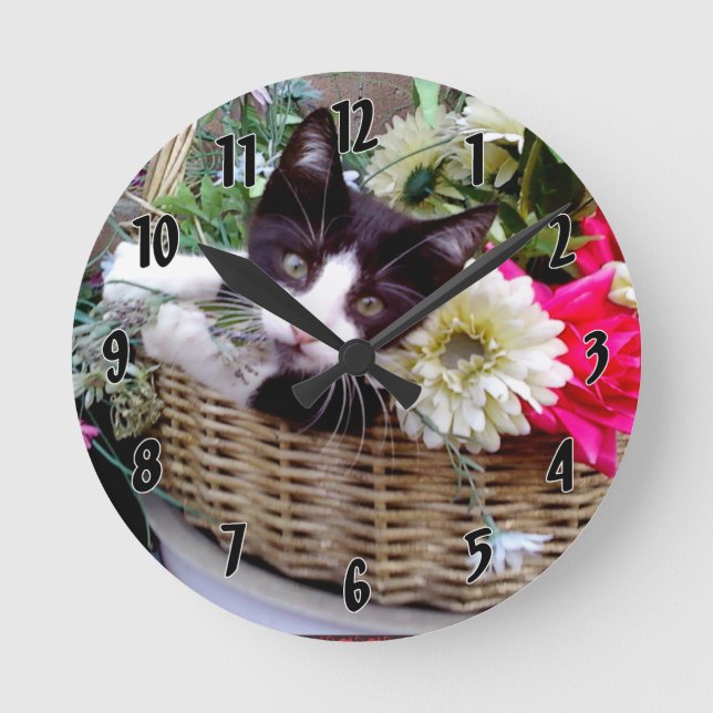 Kitten in a Basket Round Clock (Front)