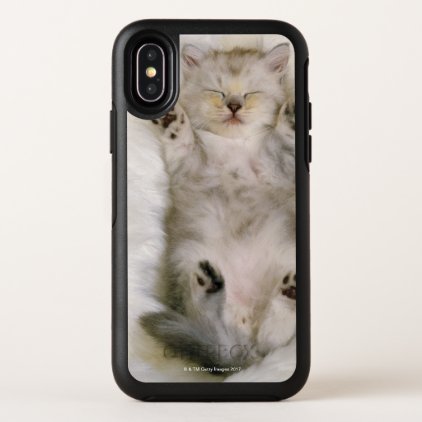 Kitten Sleeping on a White Fluffy Carpet, High OtterBox Symmetry iPhone X Case