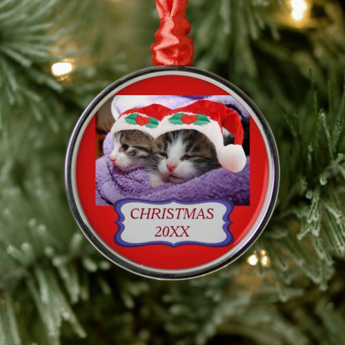 Kittens With Red Santa Hats Christmas 20XX Round Metal Ornament