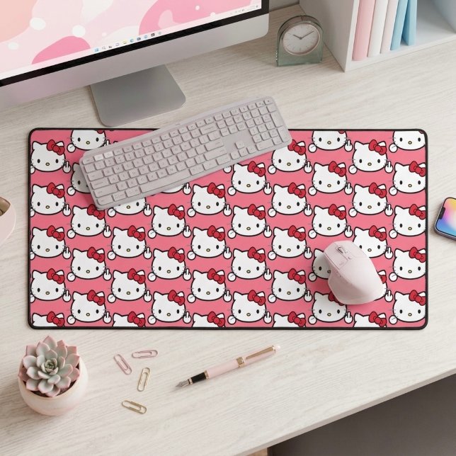 Kitty Desk Mat (Creator Uploaded)