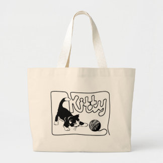 KITTY PLAYING WITH KNITTING THREAD BAG