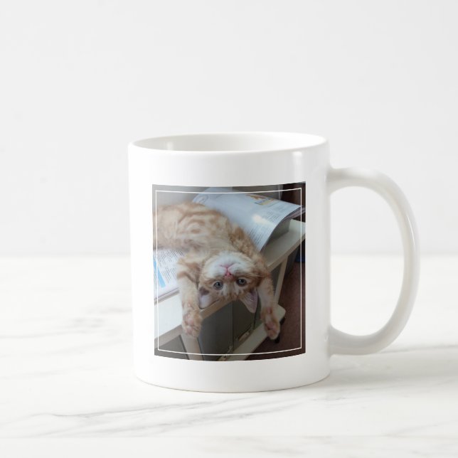 Kitty Relaxing Coffee Mug (Right)