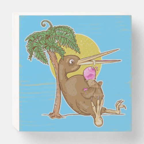 Kiwi eating an icecream wooden box sign