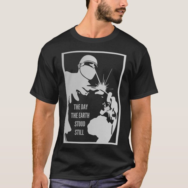 Klaatu Barada Nikto Robot Gort SiFi T-Shirt (Front)