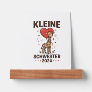 Kleine Schwester 2024 Cute Giraffe Sister Design_1 Picture Ledge
