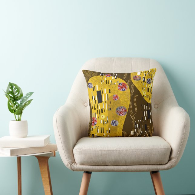 Klimt Inspired Gold Pattern Art Nouveau The Kiss Throw Pillow (Chair)
