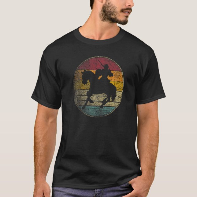 Knight Costume Renaissance Festival Fair Faire Vin T-Shirt (Front)