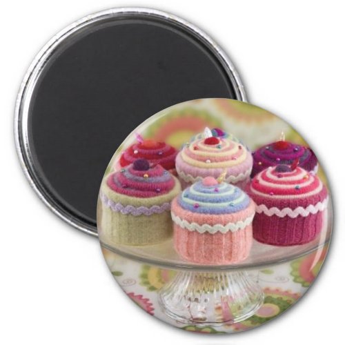 knitted cupcakes magnet