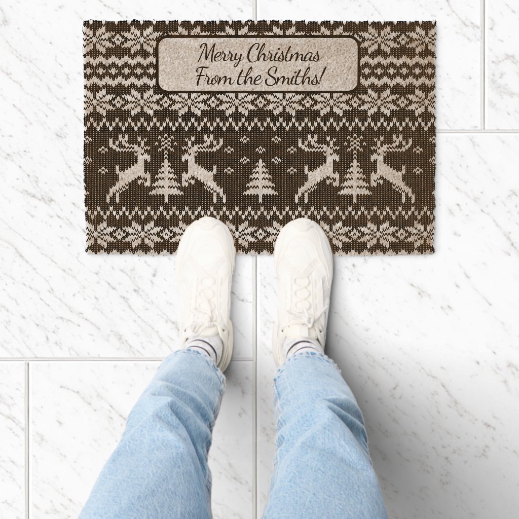 Knitted Deers and Christmas trees on brown bg