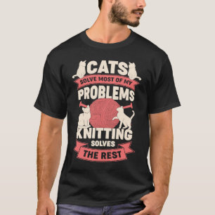Knitting Cat for a Knitter T-Shirt