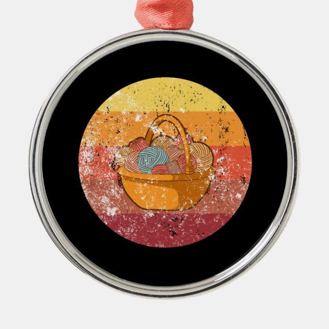 Knitting Knitting Basket With Wool Metal Ornament (Front)