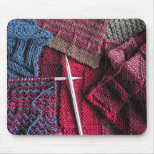 Knitting mouse pad
