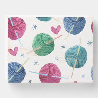 Knitting theme, watercolor seamless pattern. wooden box sign
