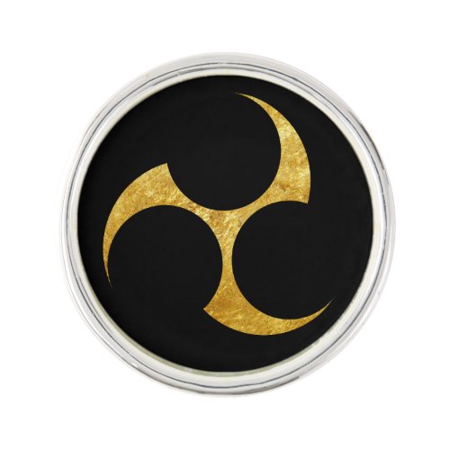 Kobayakawa Mon Japanese clan faux gold on black Pin