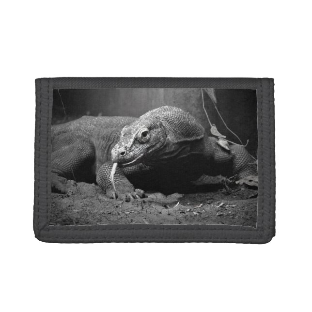 komodo dragon black and white tongue out left tri-fold wallet (Front)