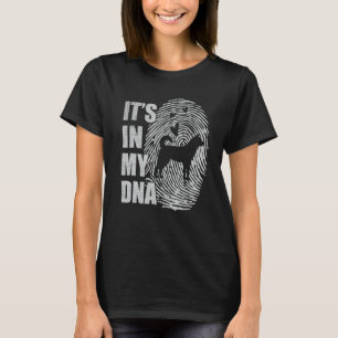 Korean Jindo DNA Dog Mom Dad Dog T-Shirt