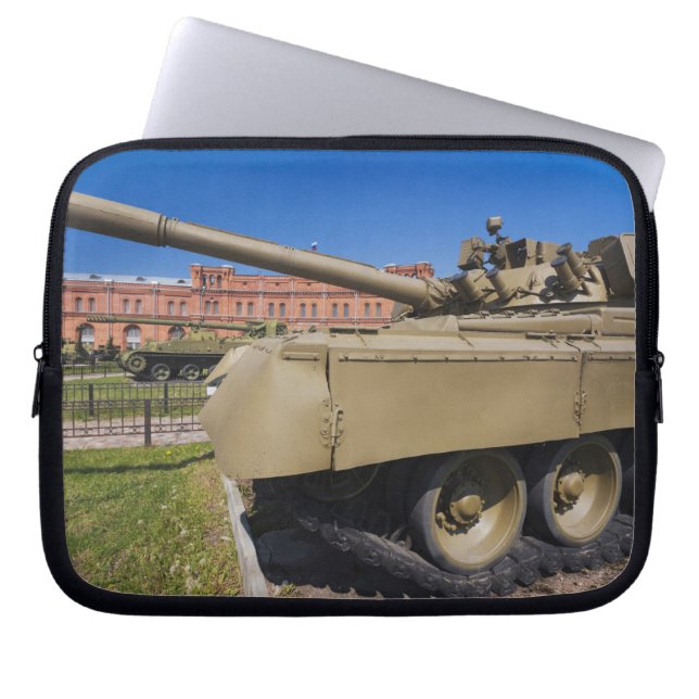 Kronverksky Island, Artillery Museum, tanks Laptop Sleeve (Front)