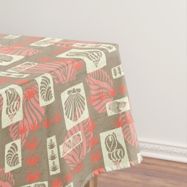 Kua Bay Hawaiian Undersea Shells Tablecloth (In Situ)