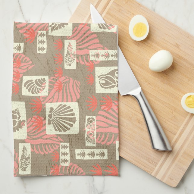 Kua Bay Hawaiian Undersea Shells Towel (Quarter Fold)