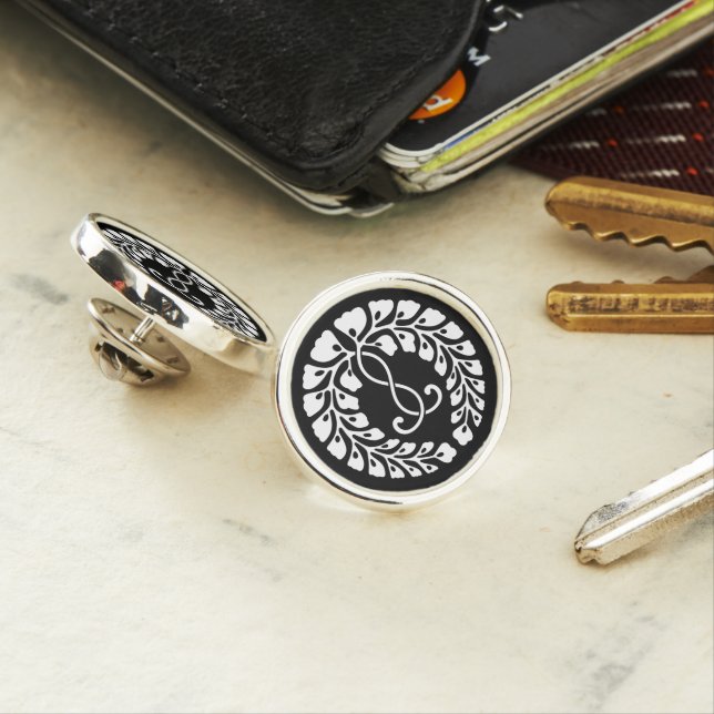 Kujo Fuji Pin (In Situ)