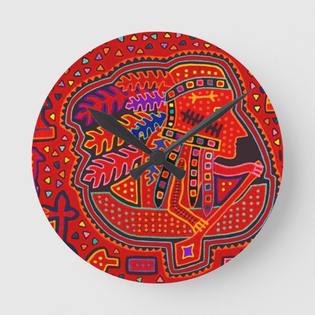 Kuna Indian Man in Canoe Round Clock (Front)