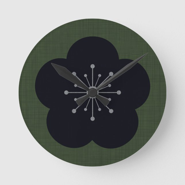 KURO UME - Bold-Khaki Round Clock (Front)