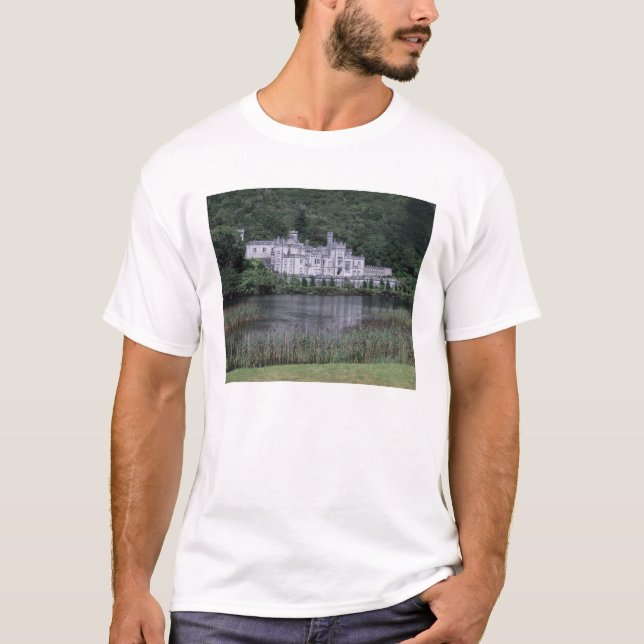 Kylemore Abbey, Connemara, County Galway, T-Shirt (Front)