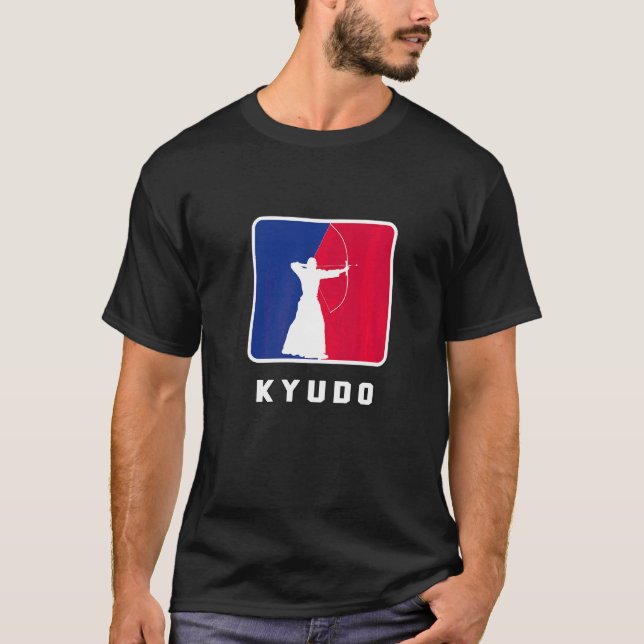 Kyudo Kyujutsu Archery Samurai Japan Bow T-Shirt (Front)