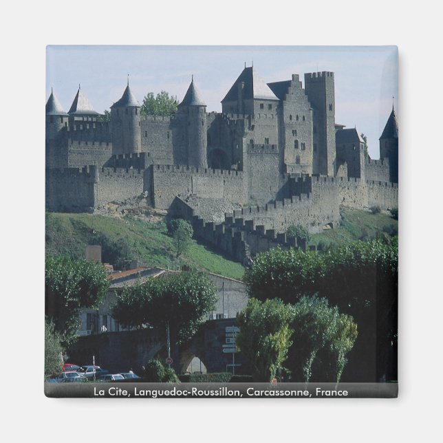 La Cite, Languedoc-Roussillon, Carcassonne, France Magnet (Front)