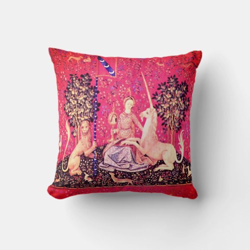 La Dame  la licorne _ The Lady and the Unicorn Throw Pillow