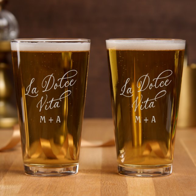 La Dolce Vita Custom Couple's Initials Engraved Pint Glass (Party)