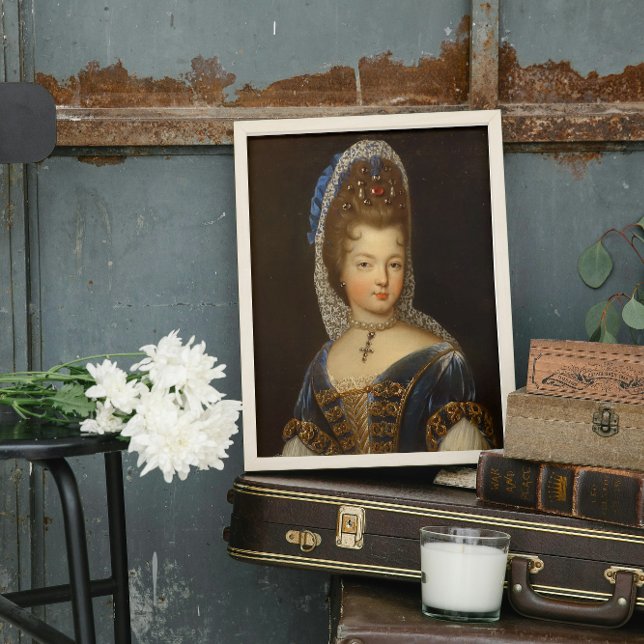 La Dsse. de Bourbon Decoupage Paper (Creator Uploaded)