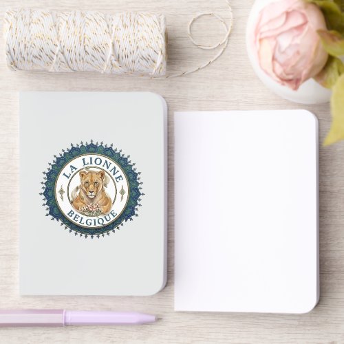 La Lionne. Belgique Foil Vow Books
