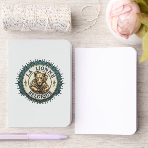 La Lionne. Belgique Foil Vow Books