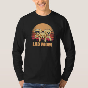 Lab Mom Yellow Labrador Retriever Vintage Dog Retr T-Shirt