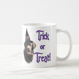 Labrador Retriever (chocolate)Trick Coffee Mug