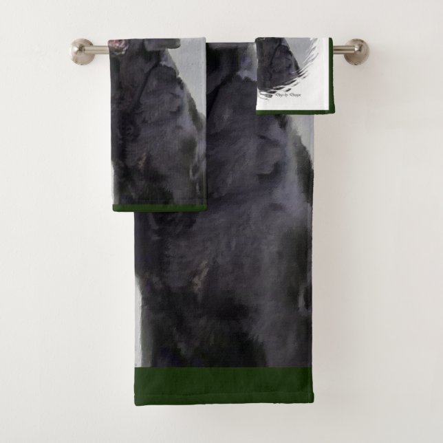 Labrador Retriever with Santa Christmas Bath Towel Set (Insitu)