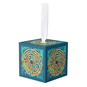 LABYRINTH II Wooden Cube Ornament
