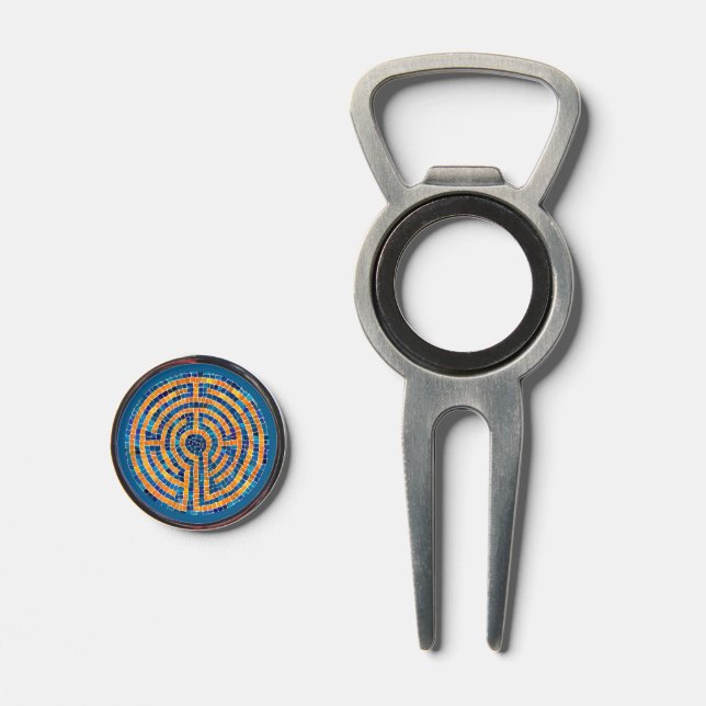 LABYRINTH IV Golf Divot Tool (Front (Open))