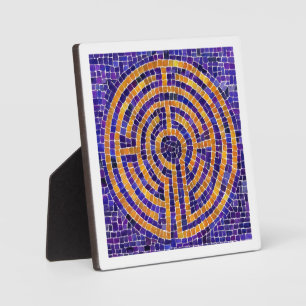 LABYRINTH MOSAIC 5.25 Square Plaque - White