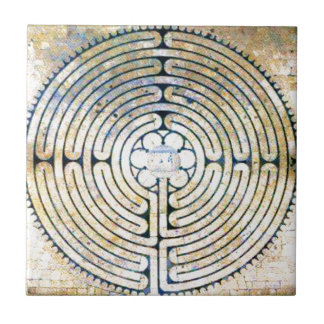 Labyrinth Tile