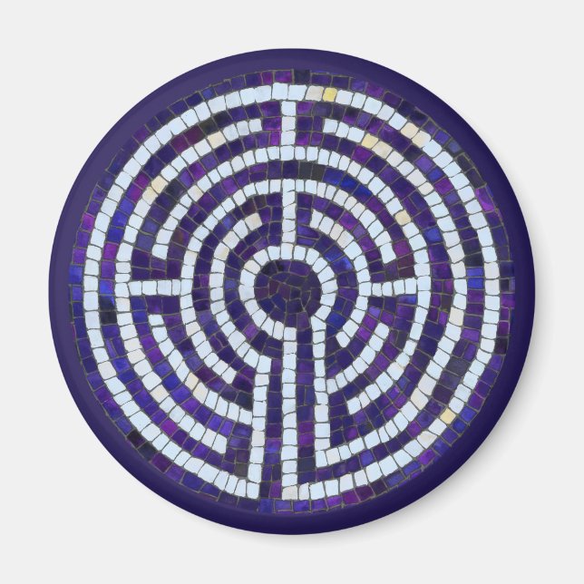 LABYRINTH VIII Round Magnet - Violet (Front)