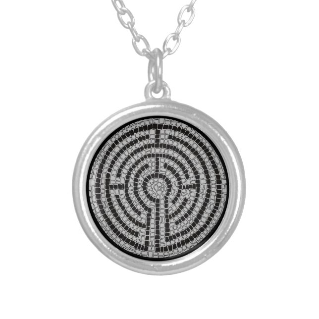 LABYRINTH XVII Silver Plated Round Necklace (Front)