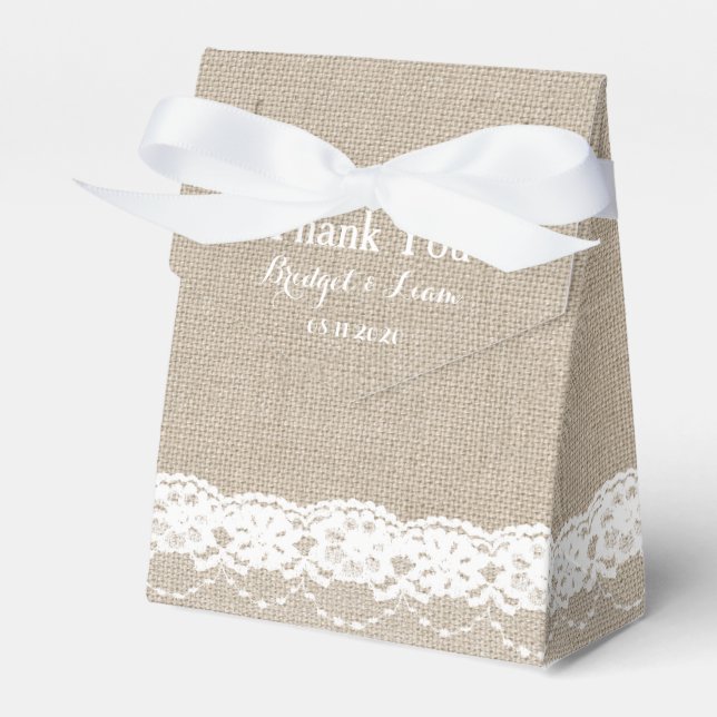 Lace in White Favor Box (Front Side)