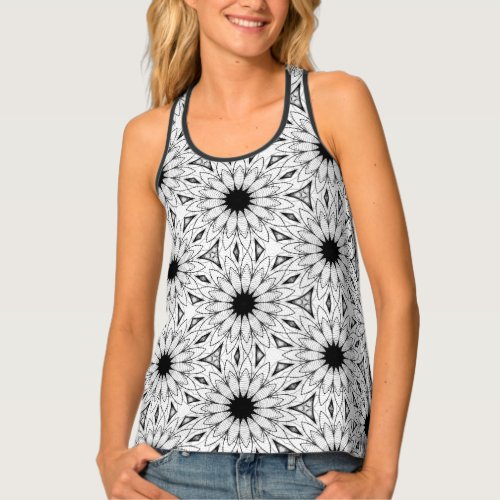 Lace_Like Flowers in Black and White Tank Top