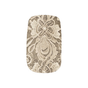 Lacey Ladies Minx Nail Art